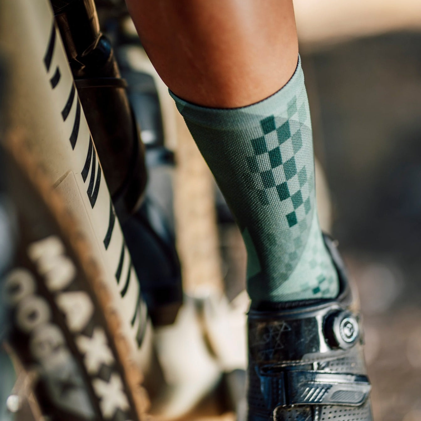 X Olive Minimalist Crew Socks