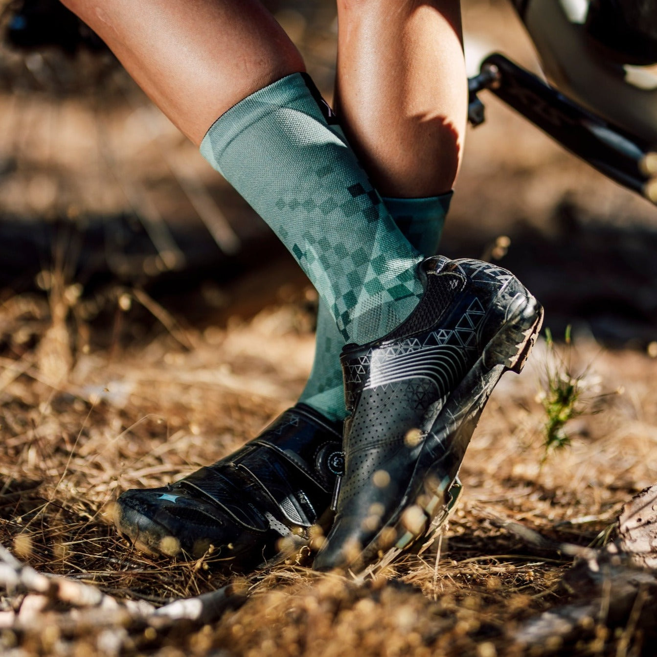 X Olive Minimalist Crew Socks