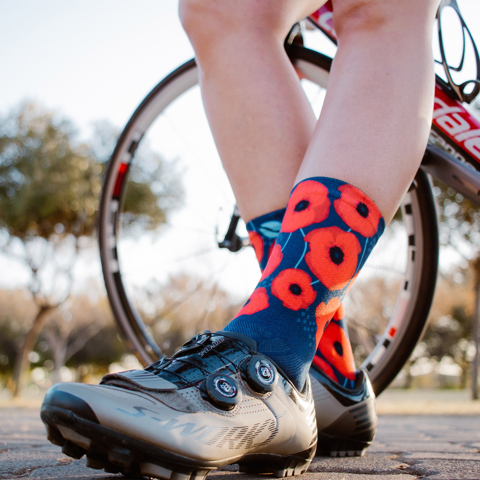 Poppy Running Crew Socks